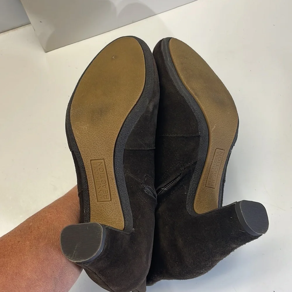 Kenneth Cole Reaction Look Over Here, brown suede booties